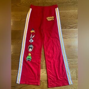Warner Bros. Looney Tunes Red Apparel Sweats Woman’s size medium